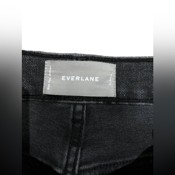 Everlane women’s size 26 High Waist Straight ankle jeans, washed black - Picture 2 of 9